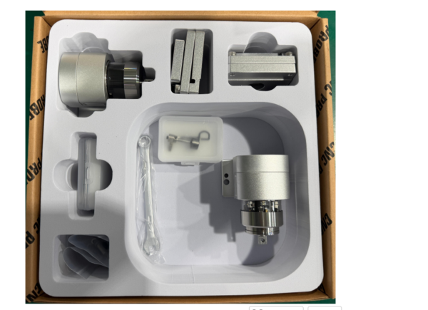 Qidu 3D radio CNC tool setter with silver housing, black contact pad, sensing assembly and mounting base for CNC tool measurement.